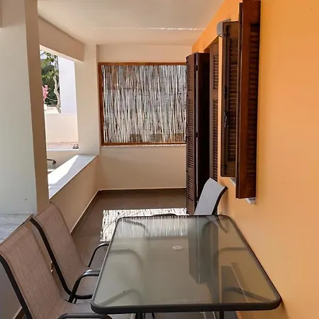 Serenity * Batsi (Andros)