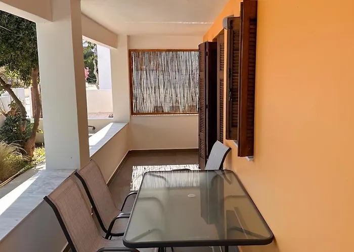 Serenity * Μπατσί